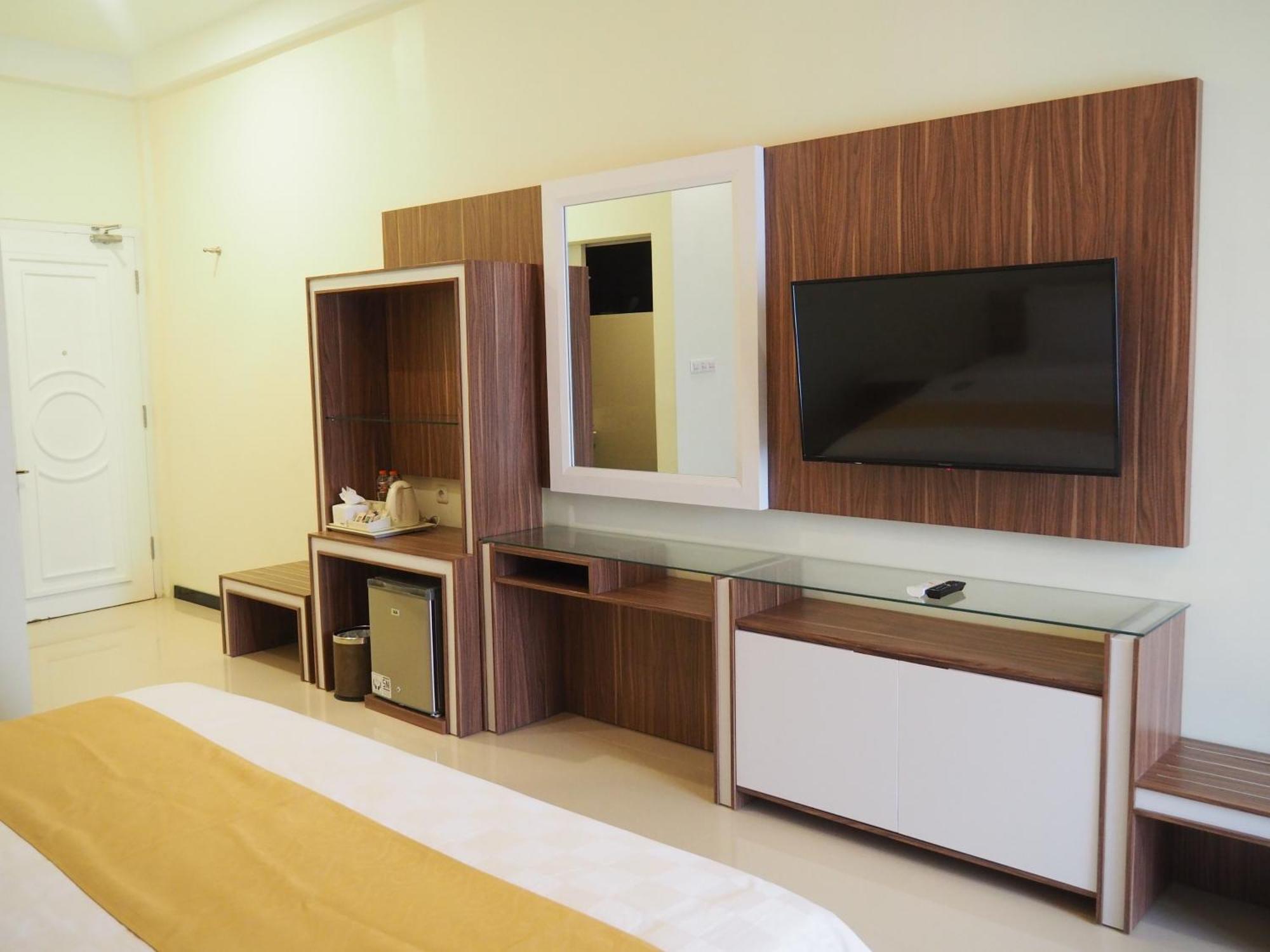 Luminor Hotel Banyuwangi By Wh Eksteriør billede