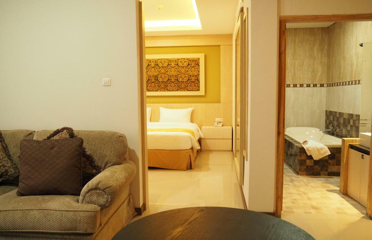Luminor Hotel Banyuwangi By Wh Eksteriør billede