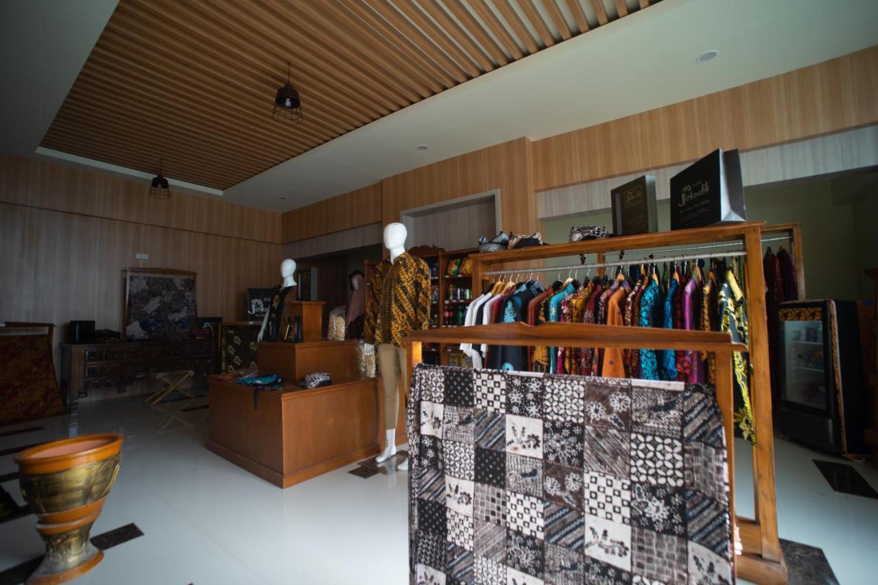 Luminor Hotel Banyuwangi By Wh Eksteriør billede