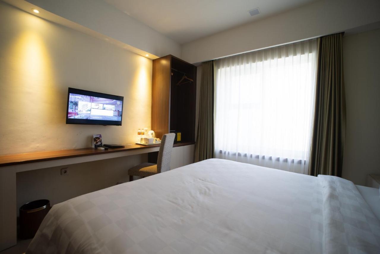 Luminor Hotel Banyuwangi By Wh Eksteriør billede